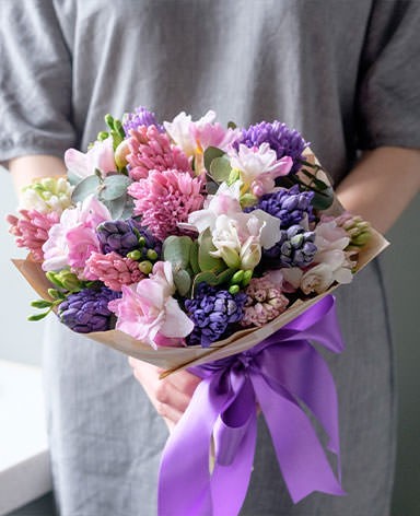 Бесплатная доставка цветов в Свирске
